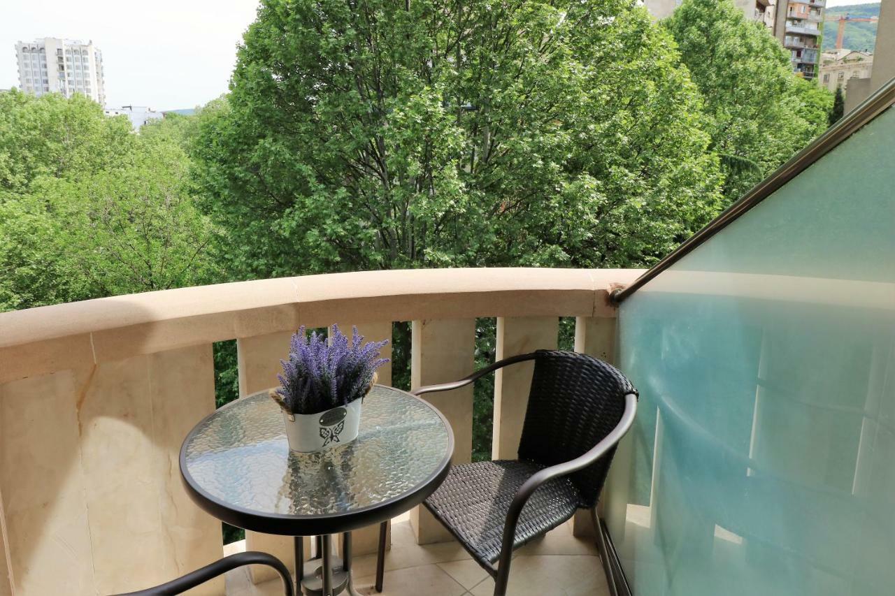 Luxury Aparthotel 5Rooms In Tbilisi Center 外观 照片